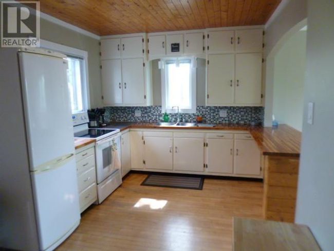 123 Fourth St, Home with 3 bedrooms, 1 bathrooms and null parking in Nipigon ON | Image 11