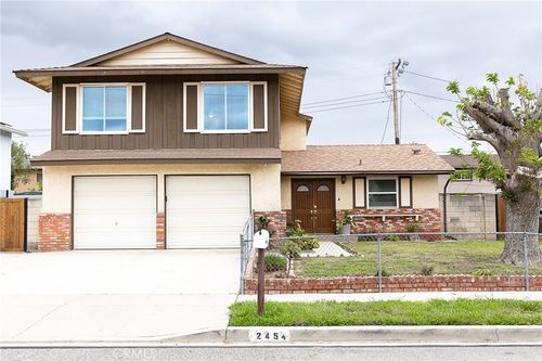 2454 Invar Ct, Simi Valley, CA, 93065-4908 | Card Image