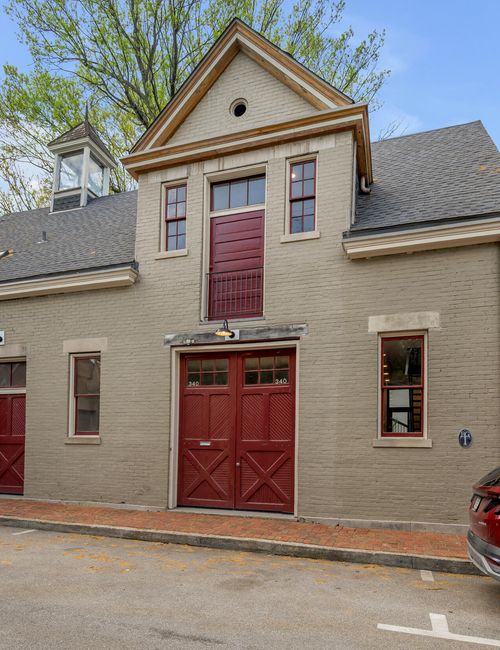 340 New St, Lexington, KY, 40507-1022 | Card Image