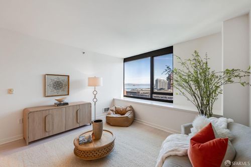 1307-260 King St, San Francisco, CA, 94107-6430 | Card Image