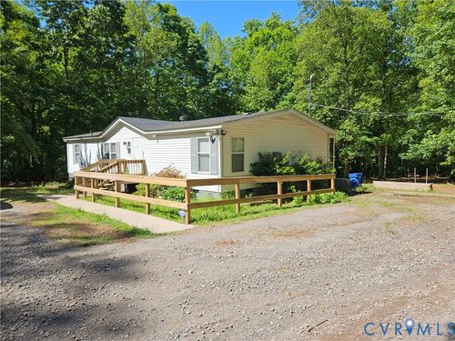 981 Scotts Bottom Rd, Dillwyn, VA, 23936-2696 | Card Image