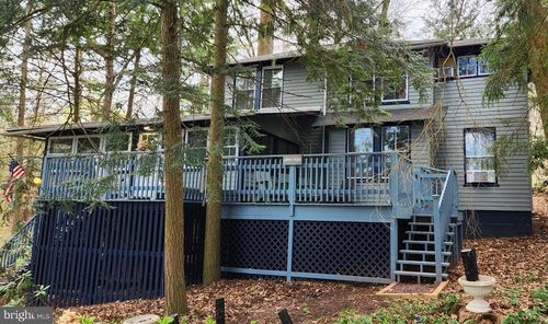 110 Brown Ave, MOUNT GRETNA, PA, 17064-6032 | Card Image