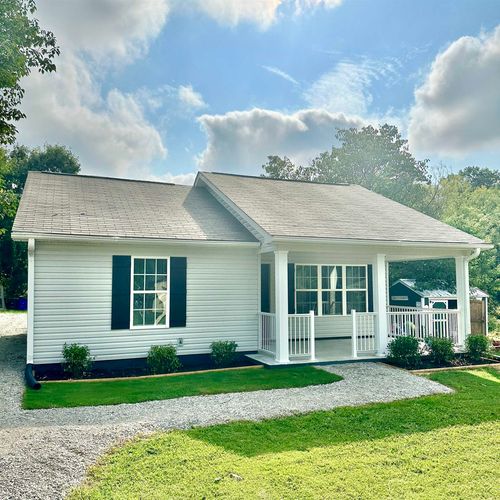 23 Hudson St, Florence, AL, 35630-4463 | Card Image