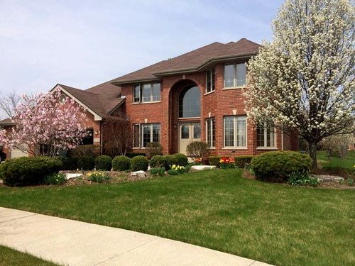 18753 Rosewood Ln, Mokena, IL, 60448-1092 | Card Image