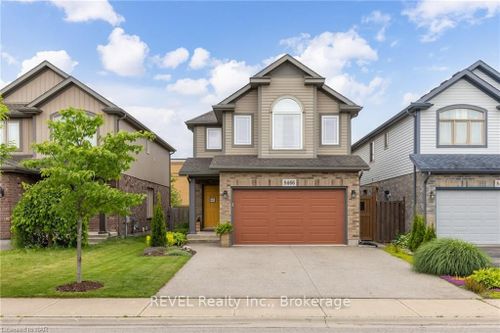 8466 Kelsey Cres, Niagara Falls, ON, L2H0E6 | Card Image