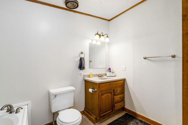 9072 Walnut Dowler Rd, House other with 2 bedrooms, 2 bathrooms and null parking in Logan OH | Image 33