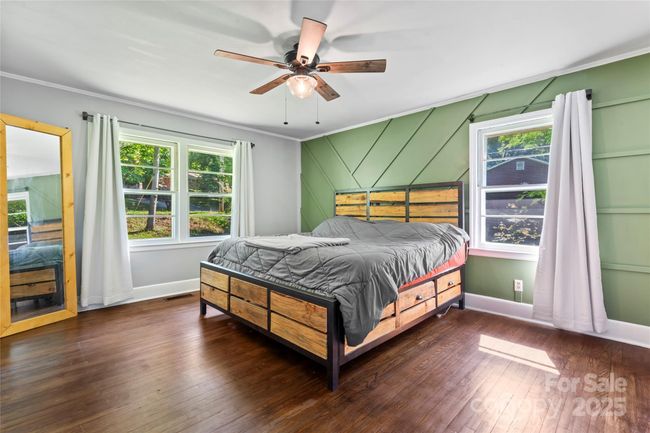 Primary Bedroom | Image 19