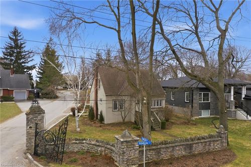 334 Sugarloaf Street, Port Colborne, ON, L3K2P3 | Card Image