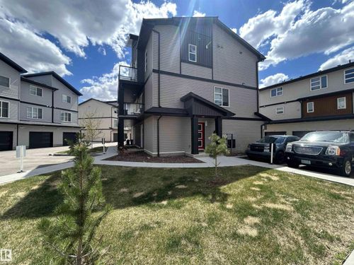 83-1203 163 St Sw, Edmonton, AB, T6W3X1 | Card Image