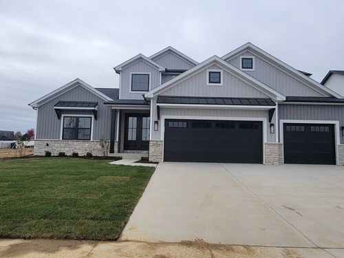 1009 Mount Carmel Rd, Bloomington, IL, 61705-7121 | Card Image