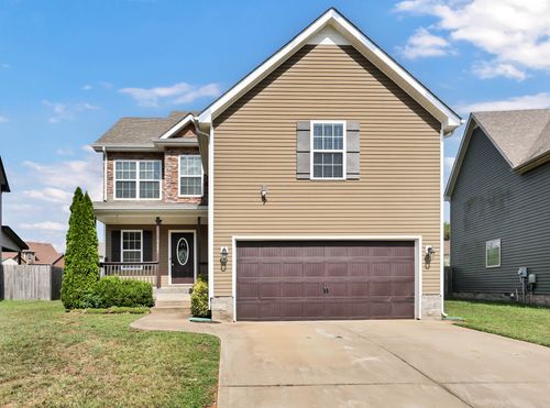 3687 Fox Tail Dr, Clarksville, TN, 37040-6247 | Card Image