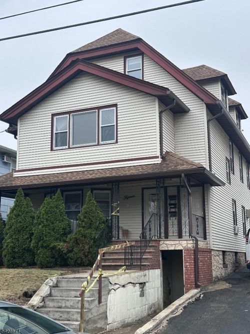 3-15 Malone Ave, Belleville, NJ, 07109-3077 | Card Image