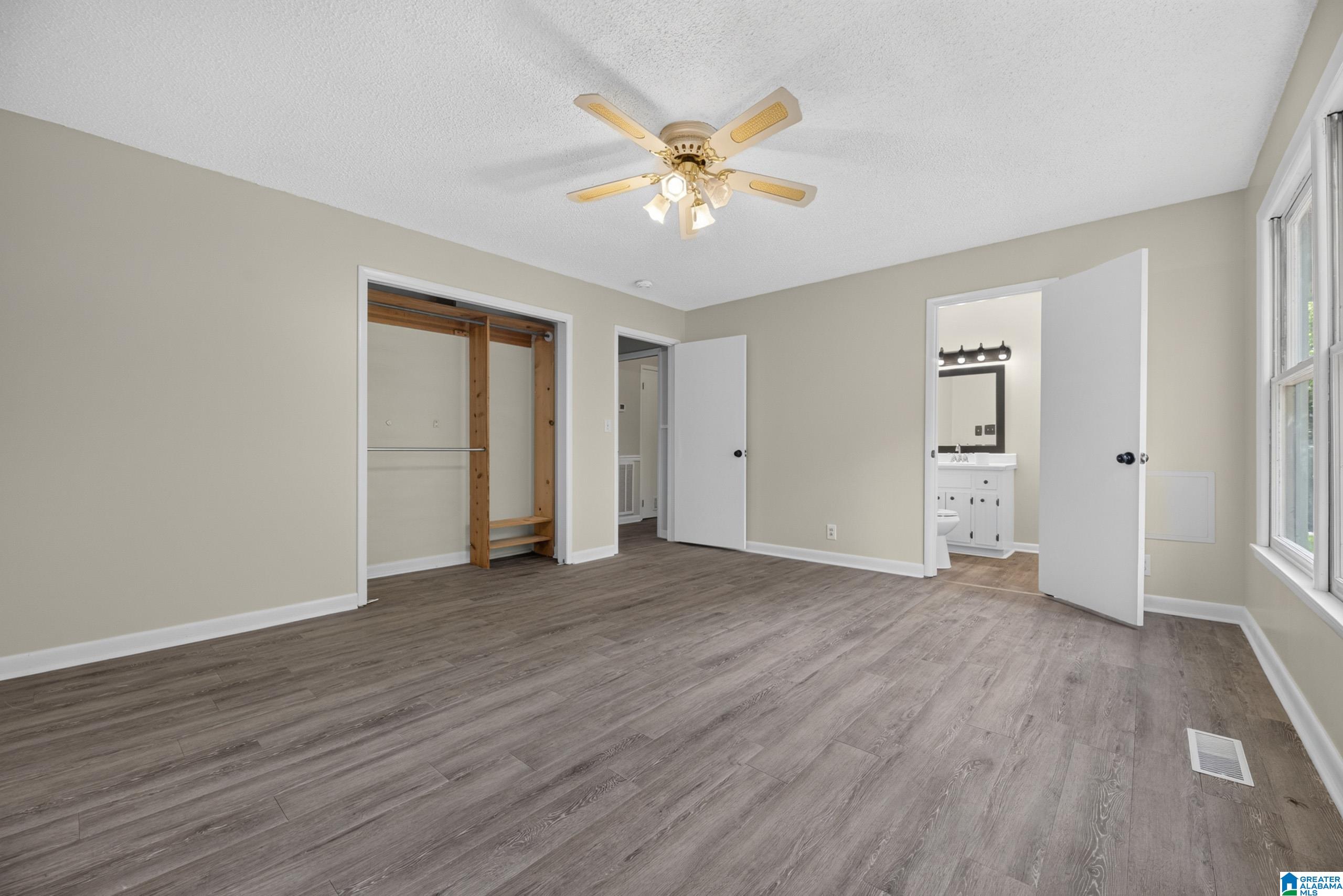 Residential in ONEONTA 5