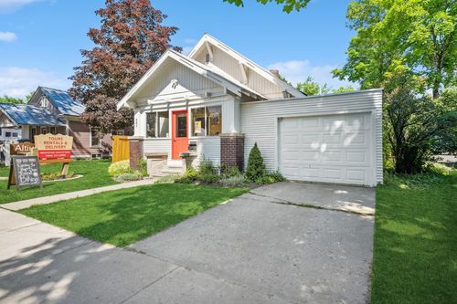 541 Spokane Ave, Whitefish, MT, 59937-2734 | Card Image