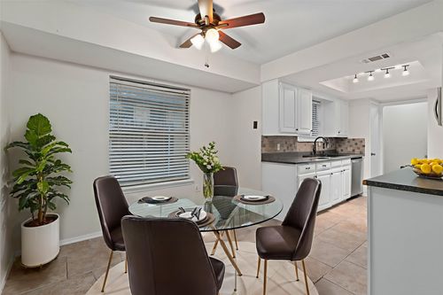 1304 Bradley Ct, Cleburne, TX, 76033-6636 | Card Image