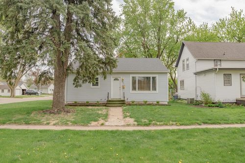 424 E 10th St, Spencer, IA, 51301-4516 | Card Image