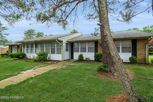 598 Cambridge Cir, Manchester Township, NJ, 08759 | Card Image