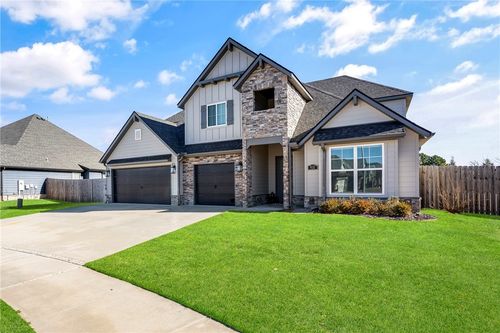 931 Red Maple St, Centerton, AR, 72719-6019 | Card Image