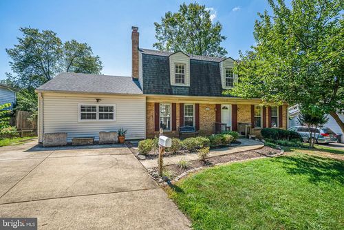 5002 Butternut Dr, ROCKVILLE, MD, 20853-2327 | Card Image