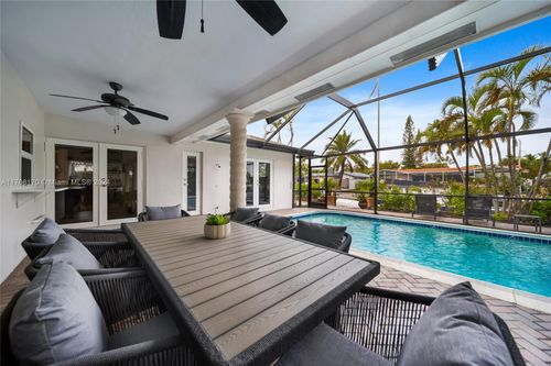 2031 Sw 22nd Ave, Fort Lauderdale, FL, 33312-4564 | Card Image