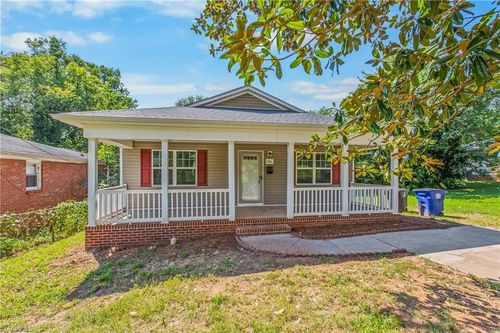2816 Ansonia Street, Winston Salem, NC, 27105 | Card Image