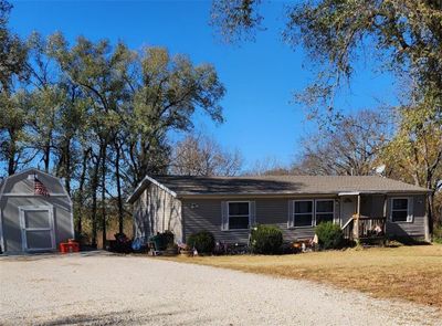 17711 174th Street, House other with 3 bedrooms, 2 bathrooms and null parking in Basehor KS | Image 2