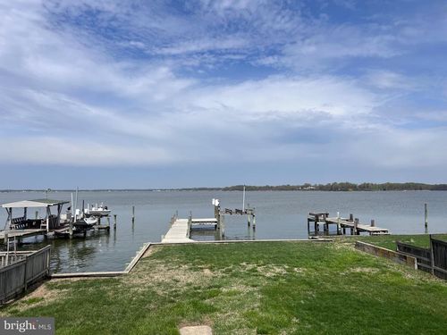 9120 Hinton Ave, SPARROWS POINT, MD, 21219-1654 | Card Image