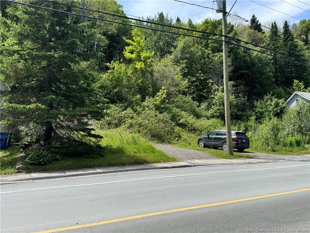 Land in Edmundston 3