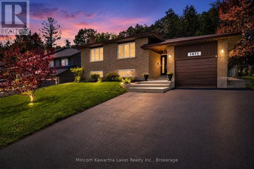 1071 Danita Boulevard, Peterborough (Monaghan Ward 2), ON, K9J7K7 | Card Image