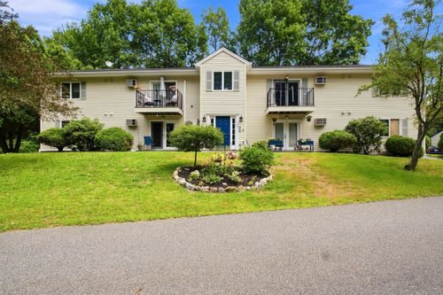 8-136 Old Winthrop Rd, Augusta, ME, 04330-4979 | Card Image