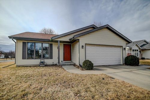 5116 Linden Parkway, MCFARLAND, WI, 53558 | Card Image