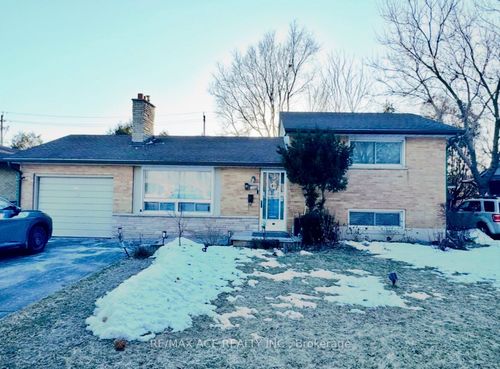 1235 Toukay Cres, London, ON, N5V2X8 | Card Image