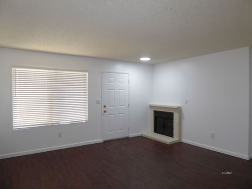 824-C Capehart Ct, Ridgecrest, CA, 93555 | Card Image