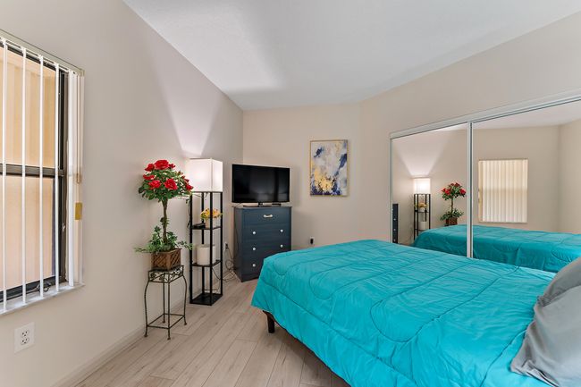 APT-204 - 500 Uno Lago Dr, Condo with 2 bedrooms, 2 bathrooms and null parking in Juno Beach FL | Image 8