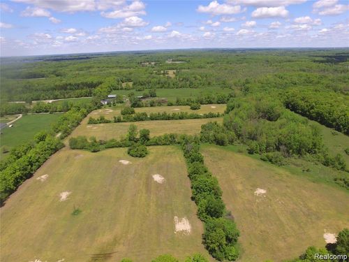 3 Spencer Road, Northfield Township, MI, 48178 | Card Image