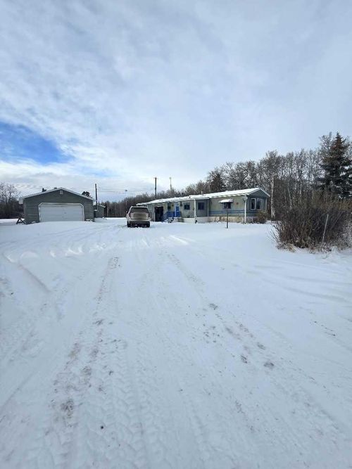 21-4028 Highway 11, Rural Lacombe County, AB, T4L2N3 | Card Image