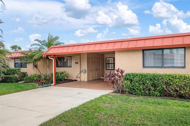 9527 Azure Cv, Condo with 3 bedrooms, 2 bathrooms and null parking in BRADENTON FL | Image 4