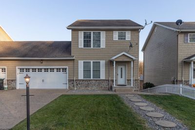 21 Hall Valley Court, Home with 3 bedrooms, 4 bathrooms and 3 parking in Bridgeport WV | Image 1