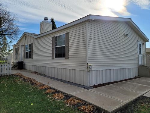 5555 Purdy Rd, Canandaigua, NY, 14424-7907 | Card Image