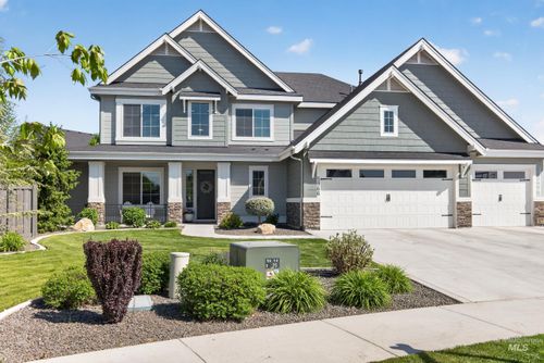 5966 S Astoria Ave, Meridian, ID, 83642-6396 | Card Image
