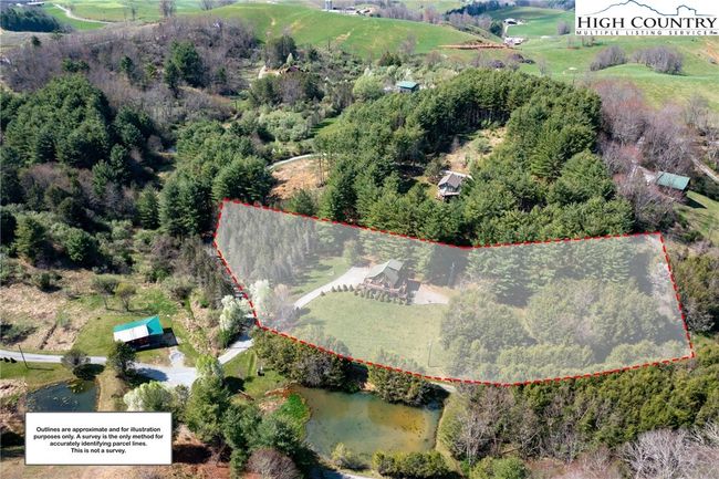 11 Lucky Lakes Rd, House other with 2 bedrooms, 3 bathrooms and null parking in Grassy Creek NC | Image 5