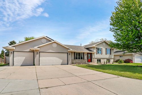 3303 Tennyson Drive, Janesville, WI, 53548 | Card Image