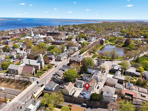 8 Vernon Ct, Newburyport, MA, 01950 | Card Image