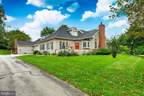3504 Century Ln, CHADDS FORD, PA, 19317-8979 | Card Image