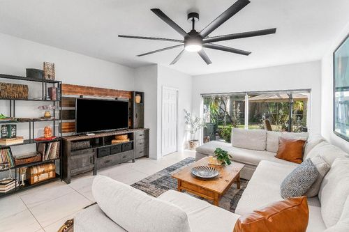 6968 Crooked Fence Dr, Lake Worth, FL, 33467-7207 | Card Image