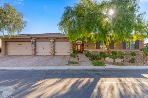 6589 Lyon Estates Ave, Las Vegas, NV, 89131-2106 | Card Image