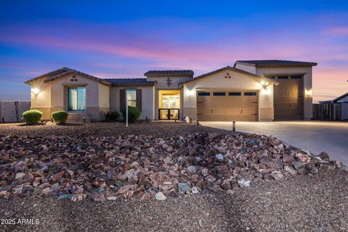 13532 W Sierra Vista Dr, Glendale, AZ, 85307-2063 | Card Image
