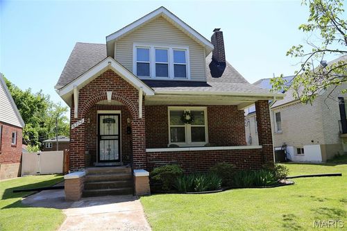 6772 Bartmer Ave, Saint Louis, MO, 63130-2526 | Card Image