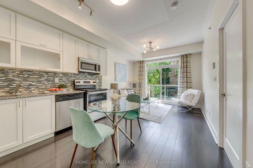 240-28 Prince Regent St, Markham, ON, L6C0V5 | Card Image