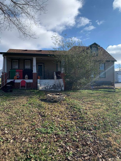 118 N Main St, Chrisney, IN, 47611-9737 | Card Image